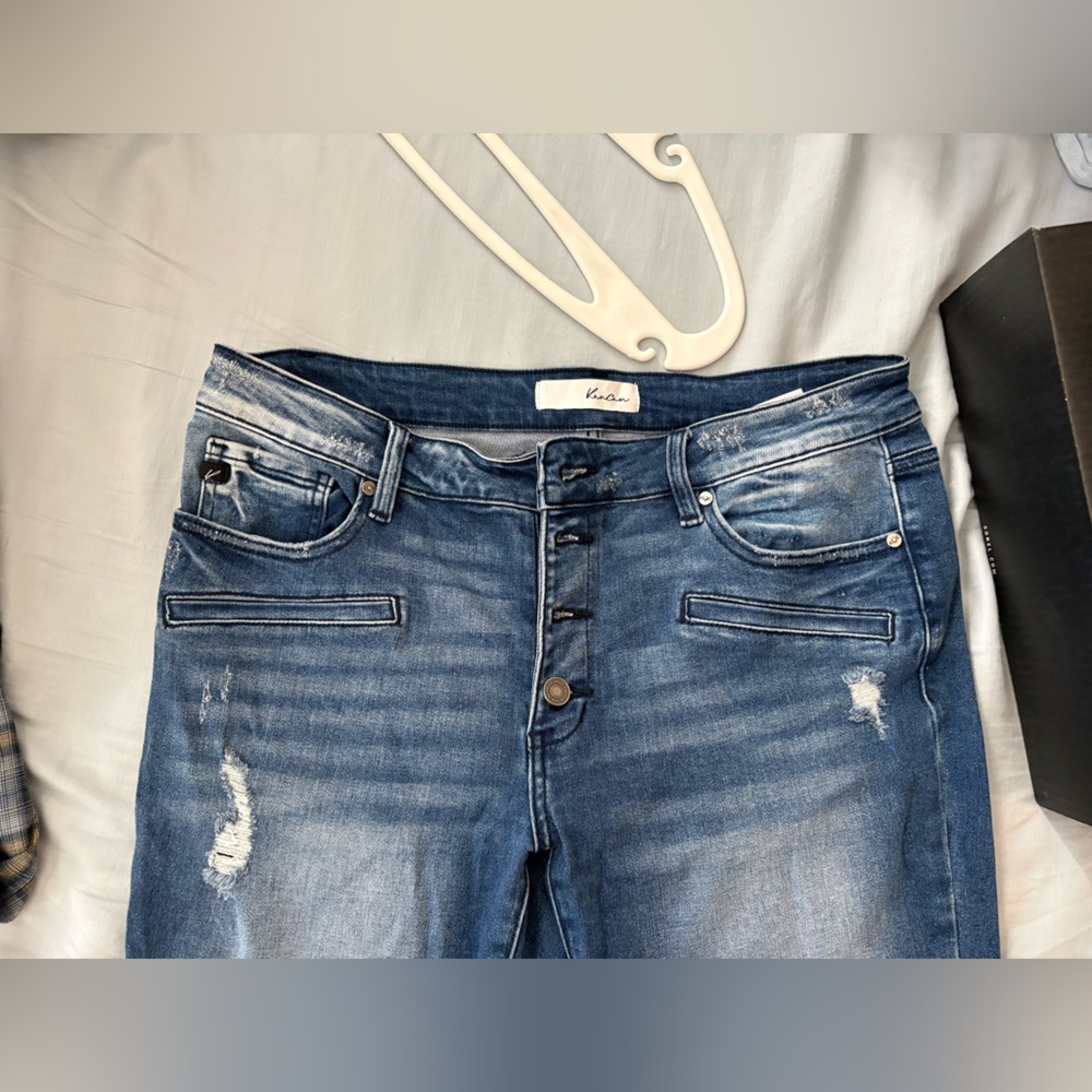 Stylish Blue Distressed Jeans